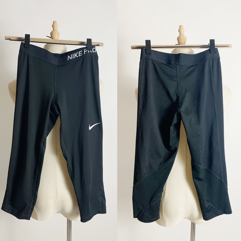 NIKE Pro Black Athletic Capri Leggings Size M
